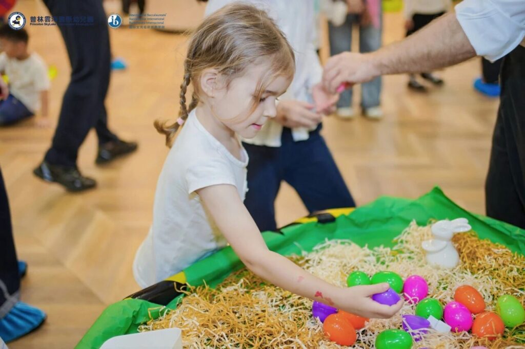 Happy Easter | 春染书香,蛋趣寻光,让成长自有光芒